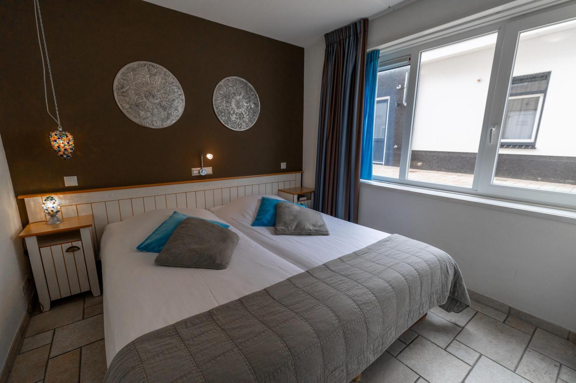 Hotel Tesselhof 데쿠크 외부 사진